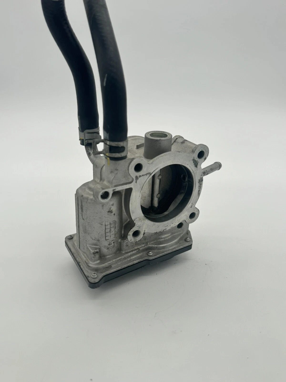 2012 HYUNDAI ACCENT 1.6L THROTTLE BODY OEM 351002B300 - Image 8