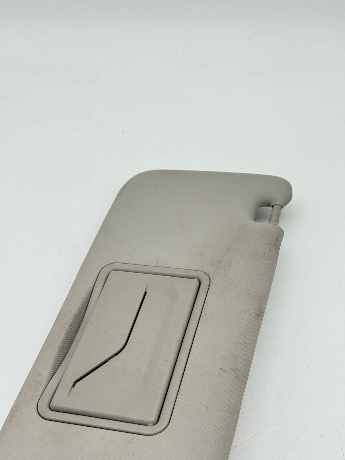 2017-2020 Chevrolet Sonic RH Passenger Sunvisor Sun Visor w/ Mirror OEM LKQ - Image 3