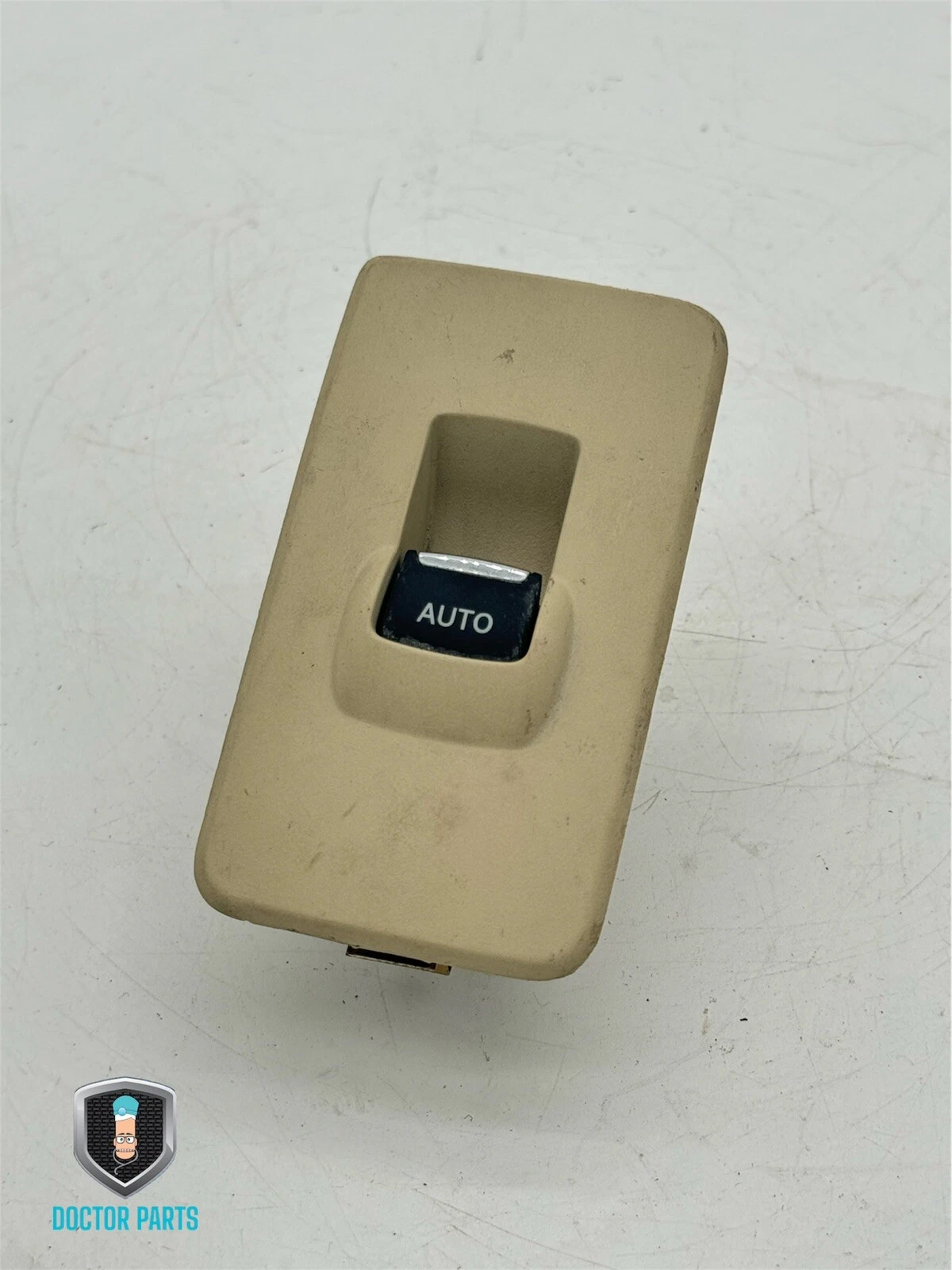 2013-2016 Ford Taurus LINCOLN MKS PASSENGER POWER WINDOW SWITCH DA5T-14529-AAW