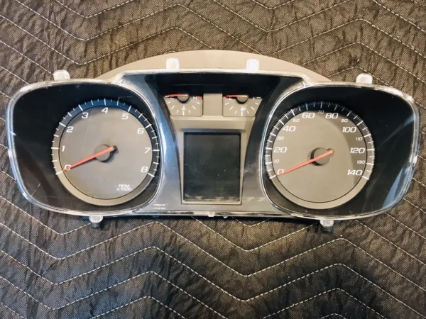 2011 11 Chevrolet Equinox Speedometer Instrument Gauge Cluster 70K 20978079 OEM