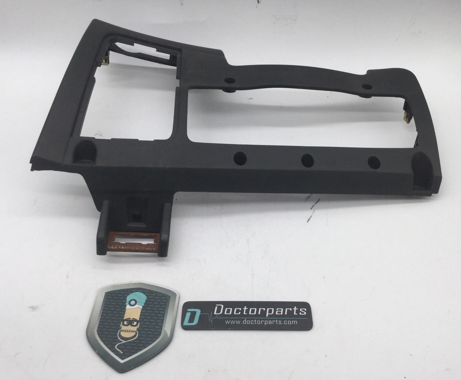 2017-2019 CHEVY SONIC LOWER STEERING COLUMN KNEE BOLSTER KICK TRIM OEM USED - Image 3