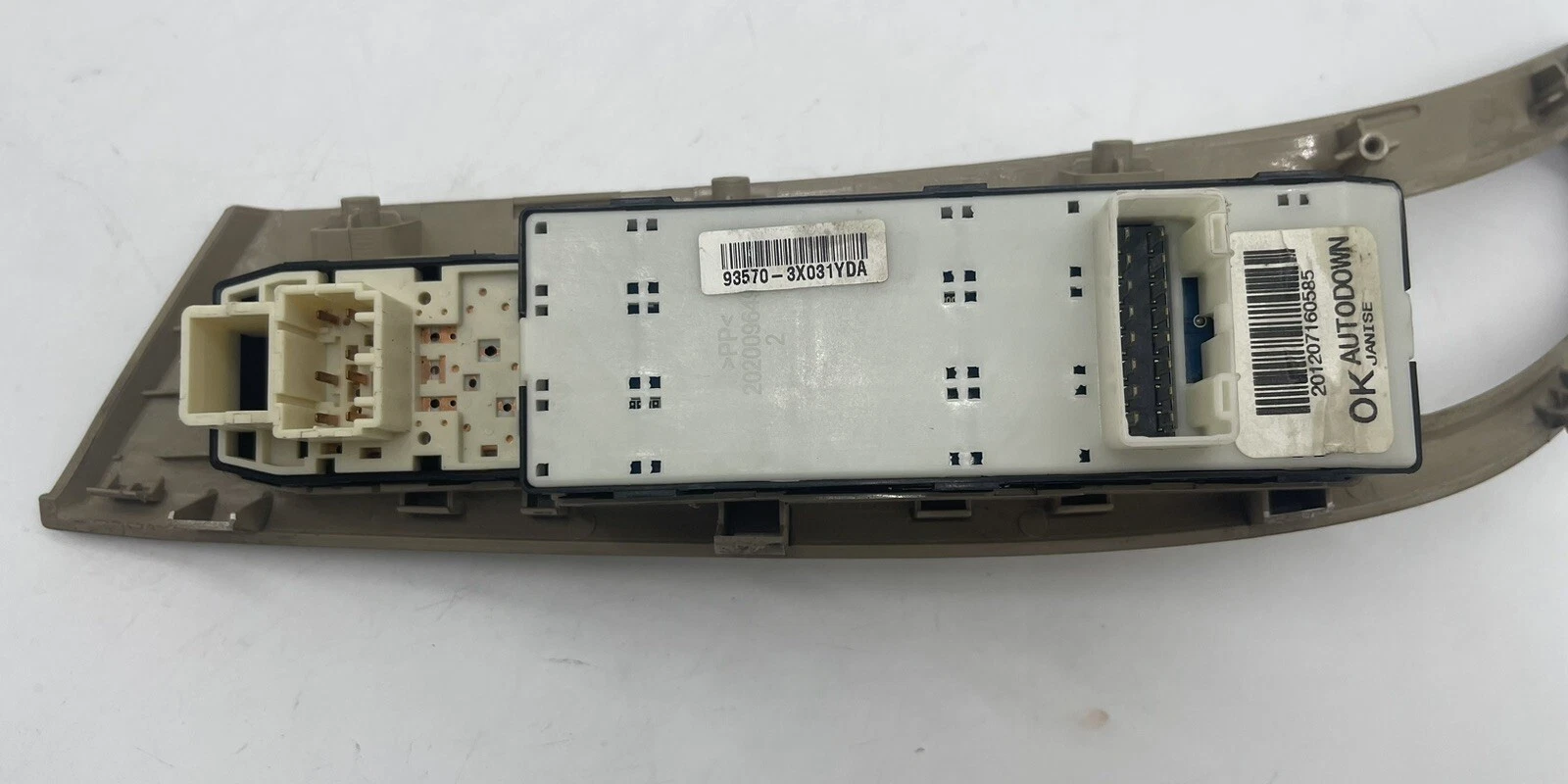 2011-2013 HYUNDAI ELANTRA DRIVER LEFT DOOR MASTER WINDOW SWITCH MDVFU - Image 8
