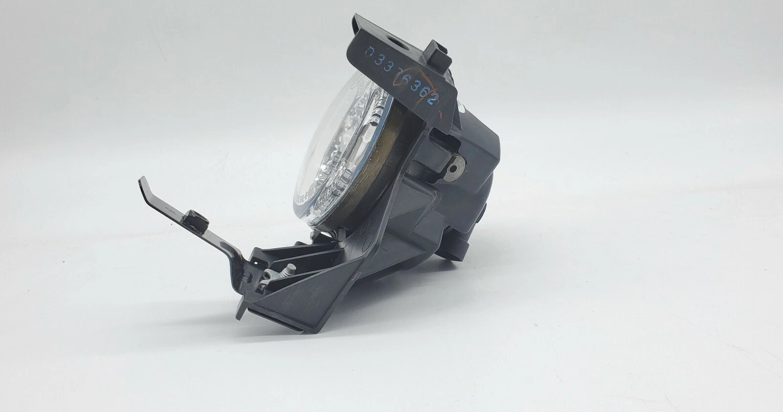 Depo 320-2003R-AS Passenger Side Replacement Fog Light For Subaru Impreza - Image 2