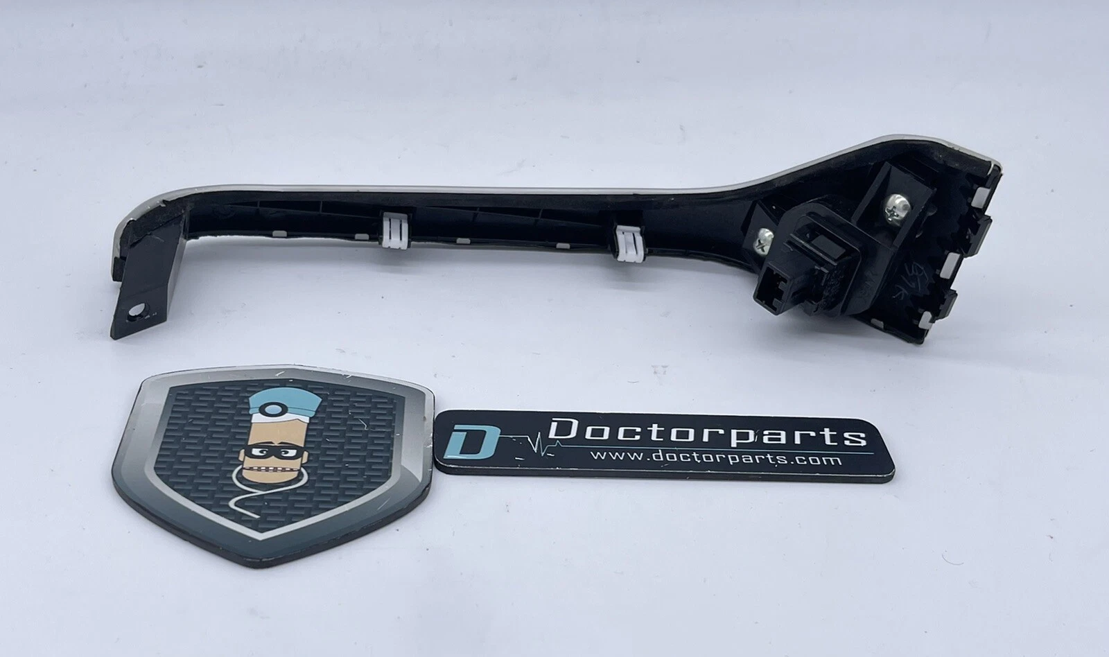 2009 - 2014 NISSAN MURANO INTERIOR DASH HAZARD SWITCH 689301AA0AGZ WITH BEZEL - Image 2