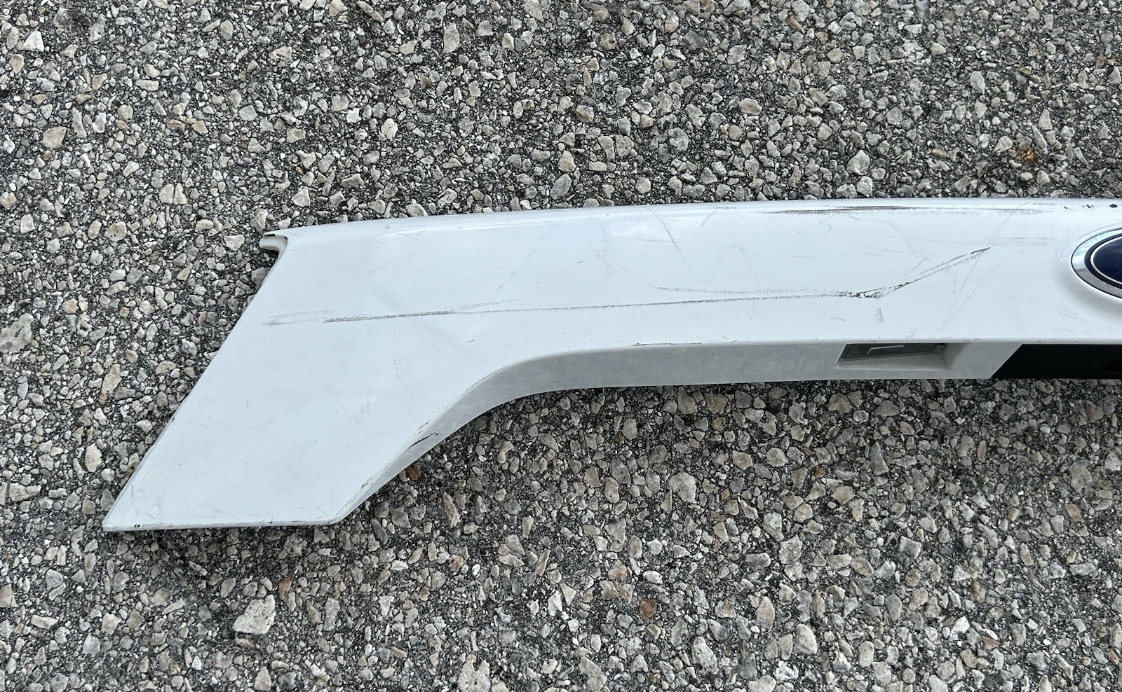 2017-2019 FORD ESCAPE REAR TAILGATE TRIM MOLDING HANDLE WITH CAMERA GENUINE OEM - Image 3