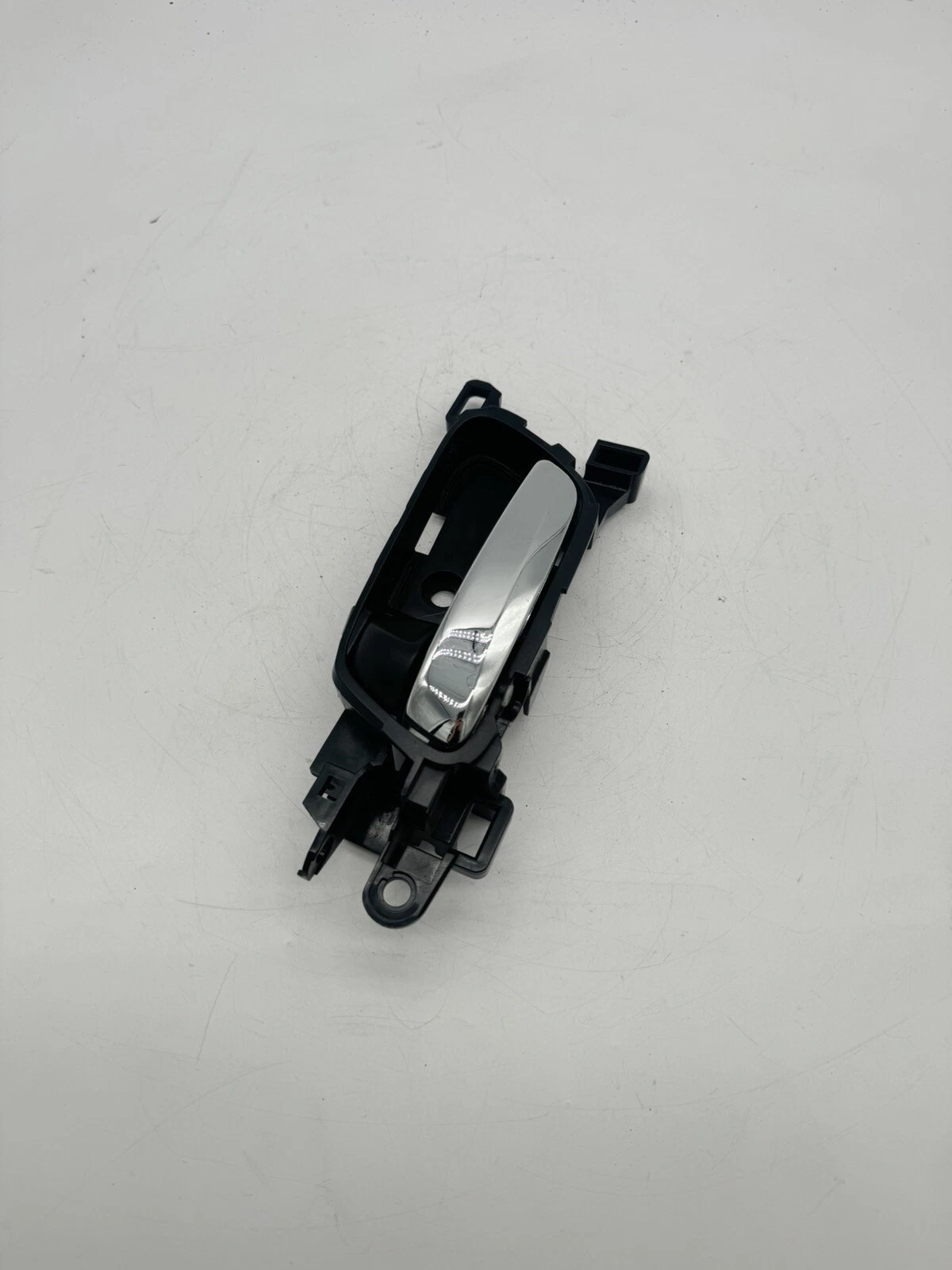 2017 HONDA ACCORD INNER DOOR HANDLE BLACK HOUSING WITH CHROME DRIVER SIDE OEM - Image 6