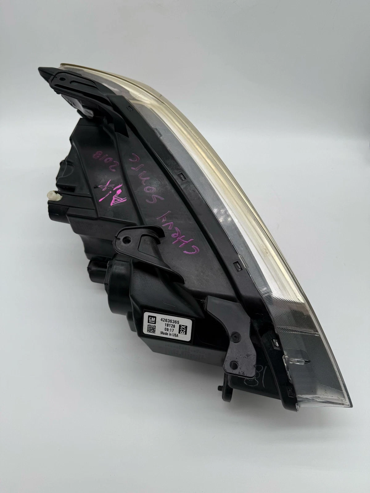 2017-2020 Chevrolet Sonic Halogen Headlight LH Left Driver Side OEM - Image 8