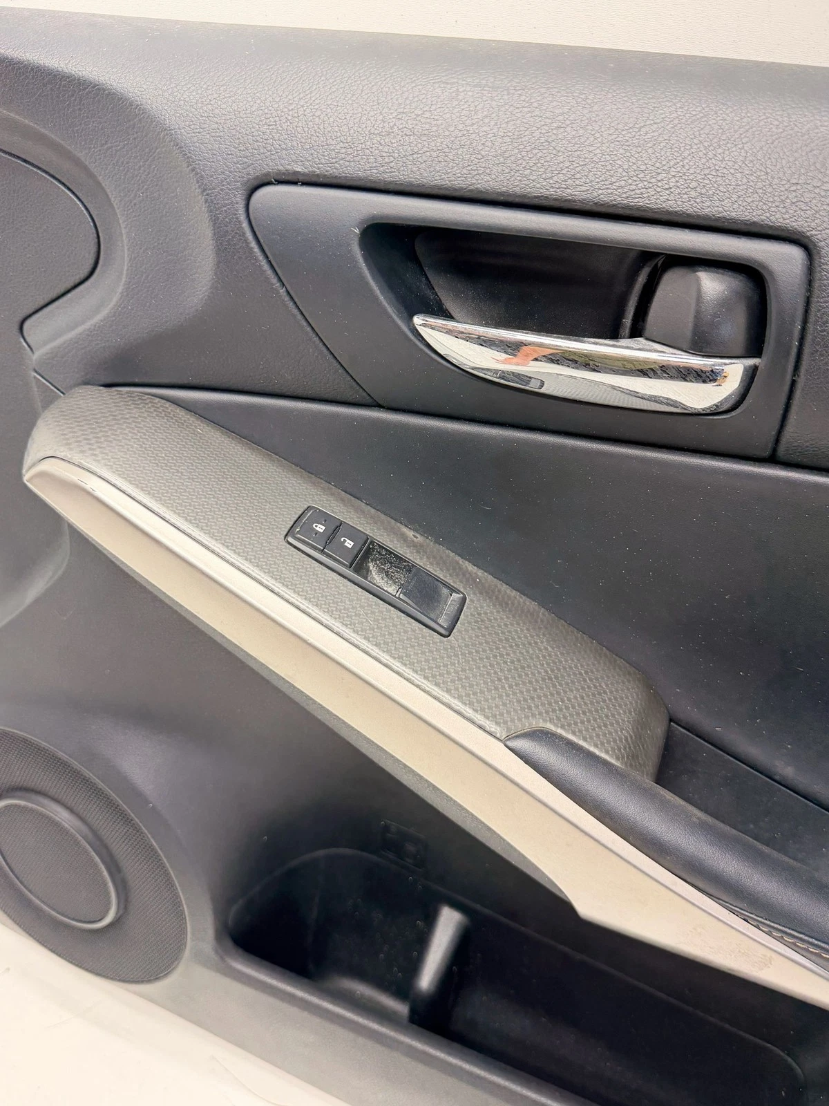 2014-2015 LEXUS IS250 INTERIOR DOOR PANEL FRONT RIGHT PASS OEM F SPORT - Image 6