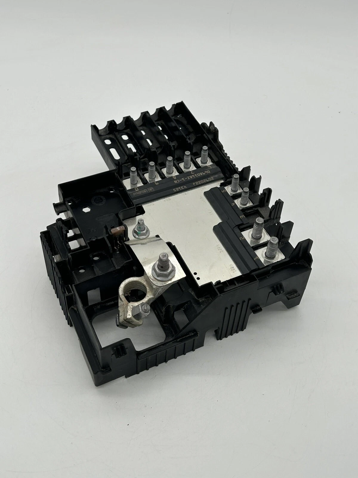 2023 BUICK ENCORE GX 1.2L BATTERY MOUNTED FUSE BLOCK 362067 OEM - Image 3