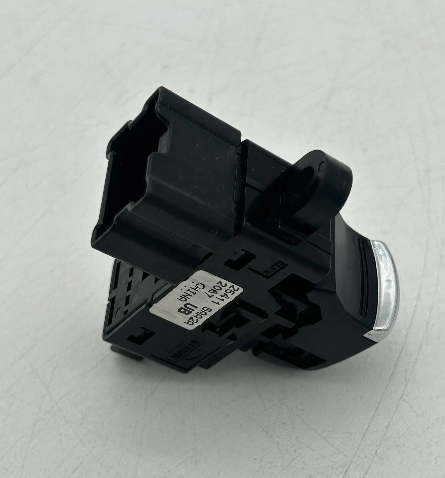 2015-2020 NISSAN MURANO REAR RIGHT SWITCH OEM BLACK ⭐️⭐️⭐️ - Image 8
