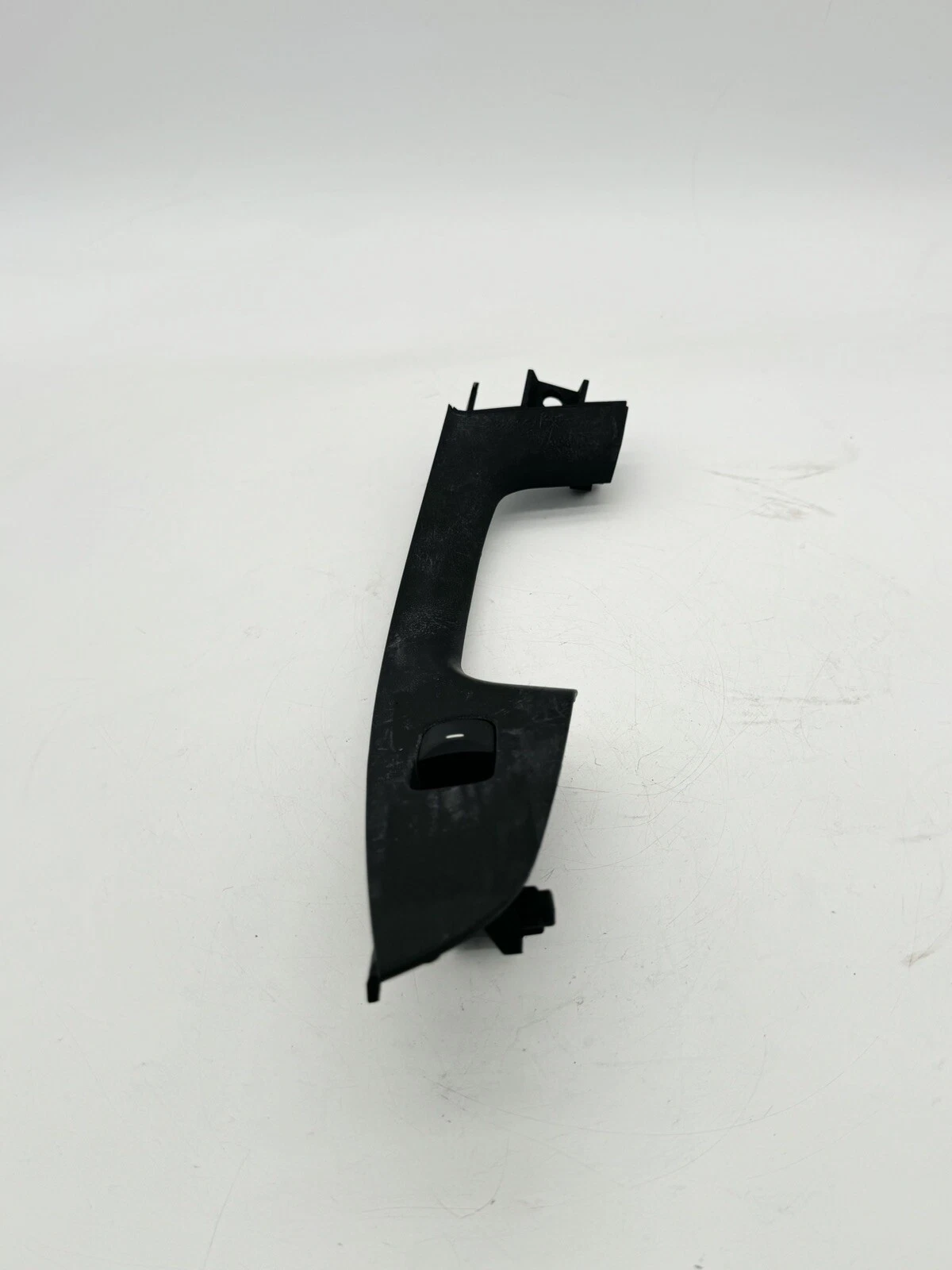 2011-2013 Hyundai Elantra Sedan Rear Left Window Switch Bezel Trim 201007562 OEM - Image 5