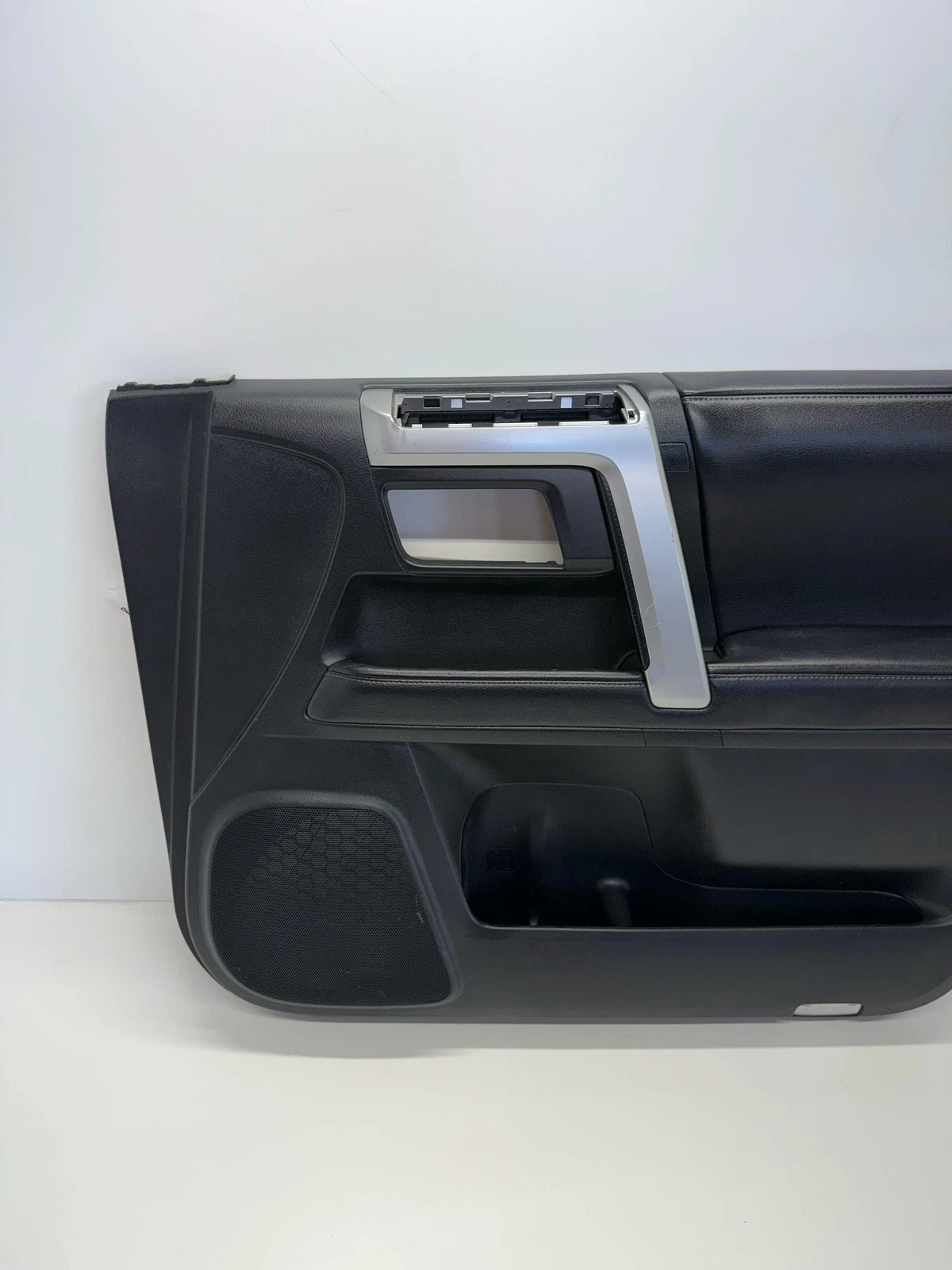 2014 - 2020 TOYOTA 4RUNNER FRONT RIGHT SIDE INTERIOR DOOR PANEL TRIM COVER OEM - Image 12