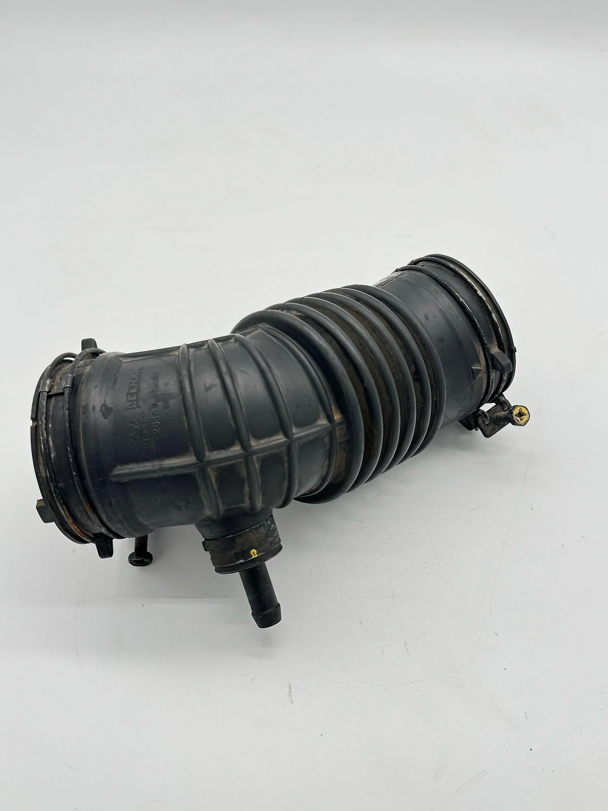 2011 - 2013 Hyundai Elantra 1.8L Engine Air Intake Hose OEM 281403X300 - Image 4