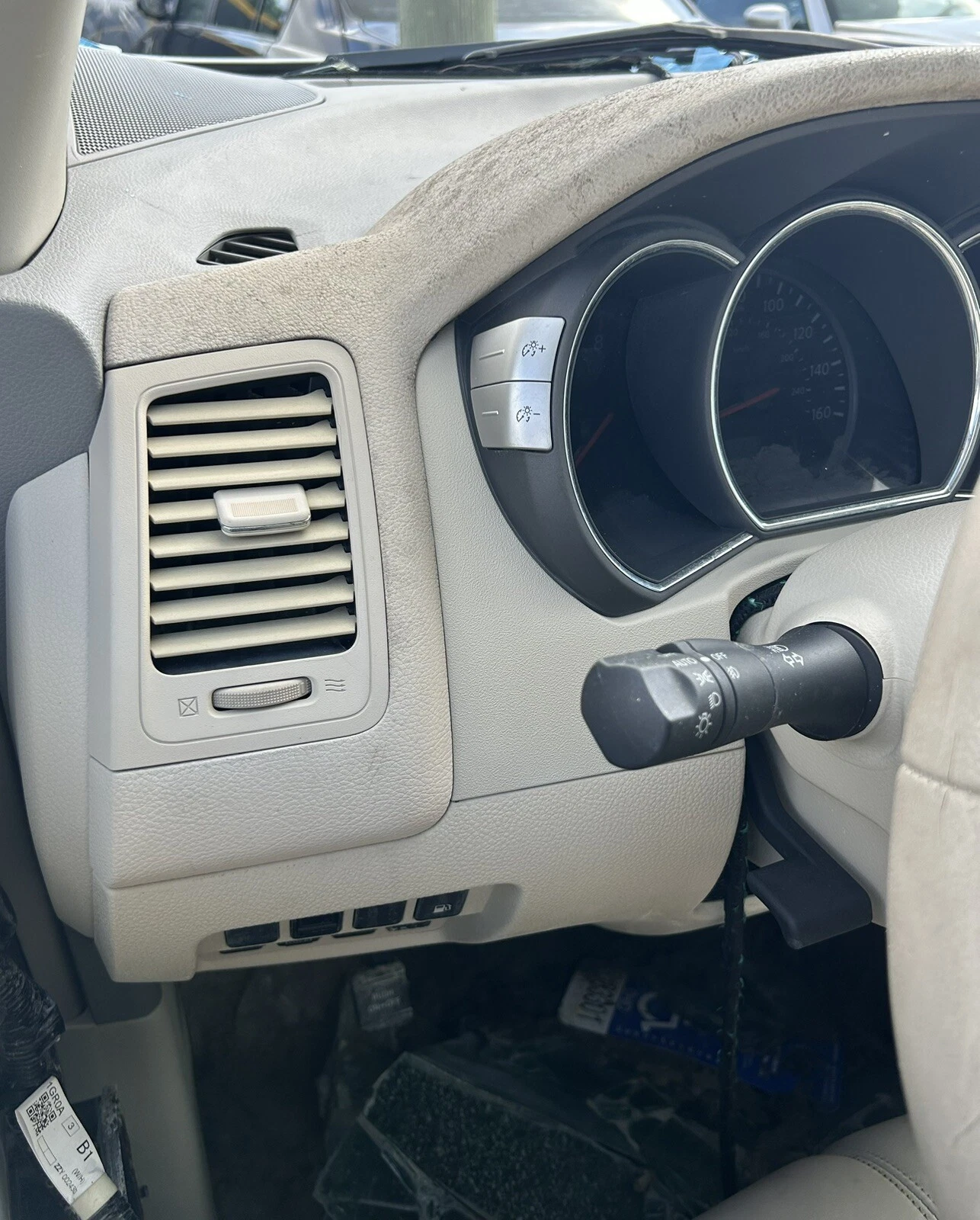 2014 NISSAN MURANO CROSS CABRIOLET RIM P225/ 55/ R20 - Image 6