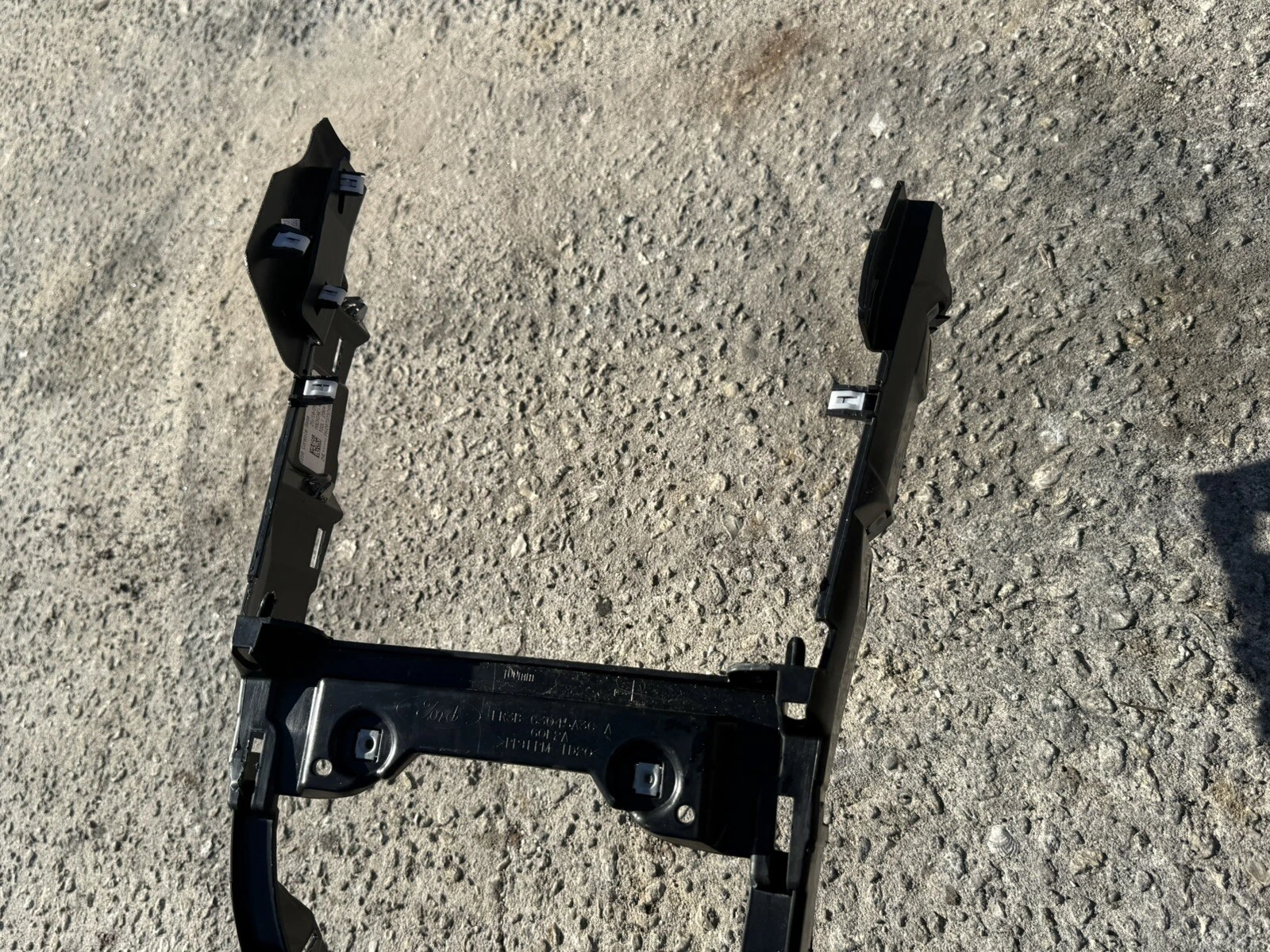 2015-2020 Ford Mustang Coupe Front Center Console OEM GR3B 63045A06 BH3ZHE - Image 12