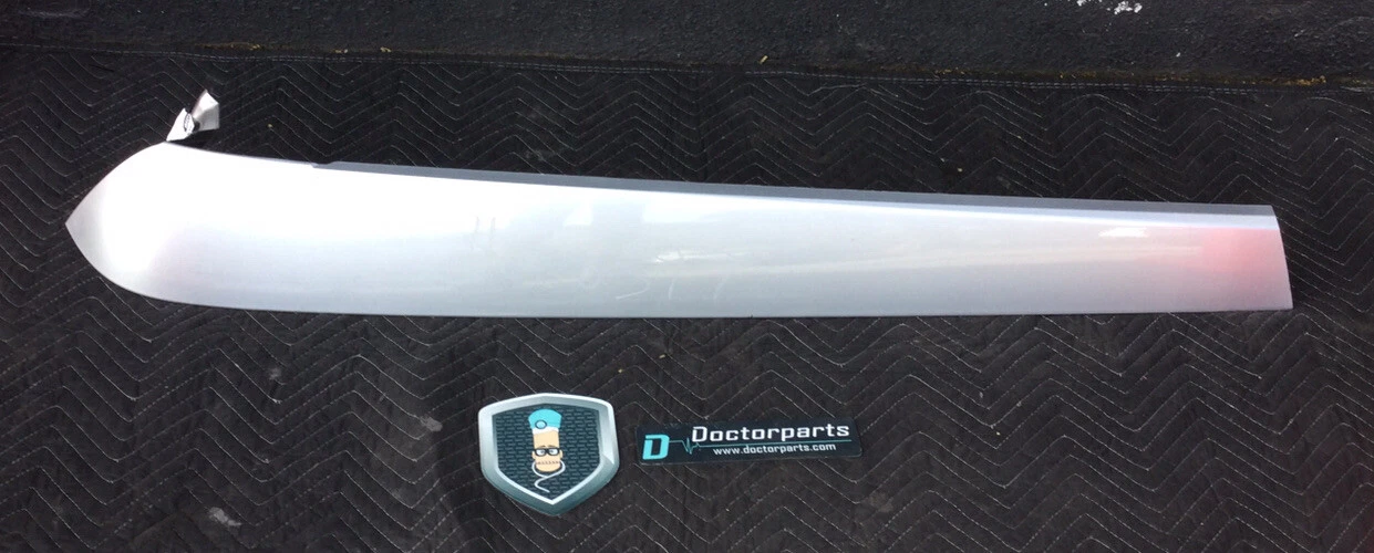 2011-2017 HONDA ODYSSEY GRILLE TRIM PASSENGER RH SIDE UPPER PANEL USED OEM - Image 2