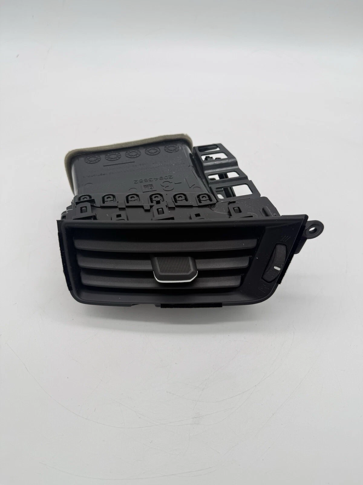 2014-2018 CHEVROLET SILVERADO GMC SIERRA RIGHT DASH AIR VENT 20943682 OEM - Image 6