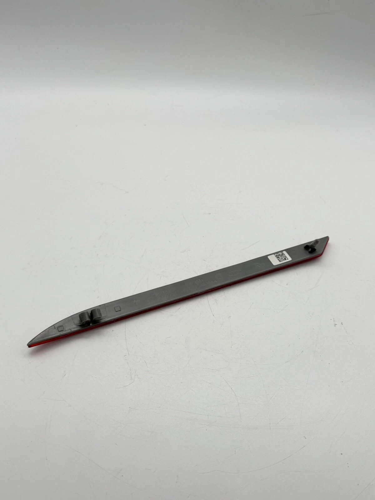 2018-2023 FORD MUSTANG RH REAR BUMPER REFLECTOR SIDE MARKER OEM JR3B17A848A - Image 5