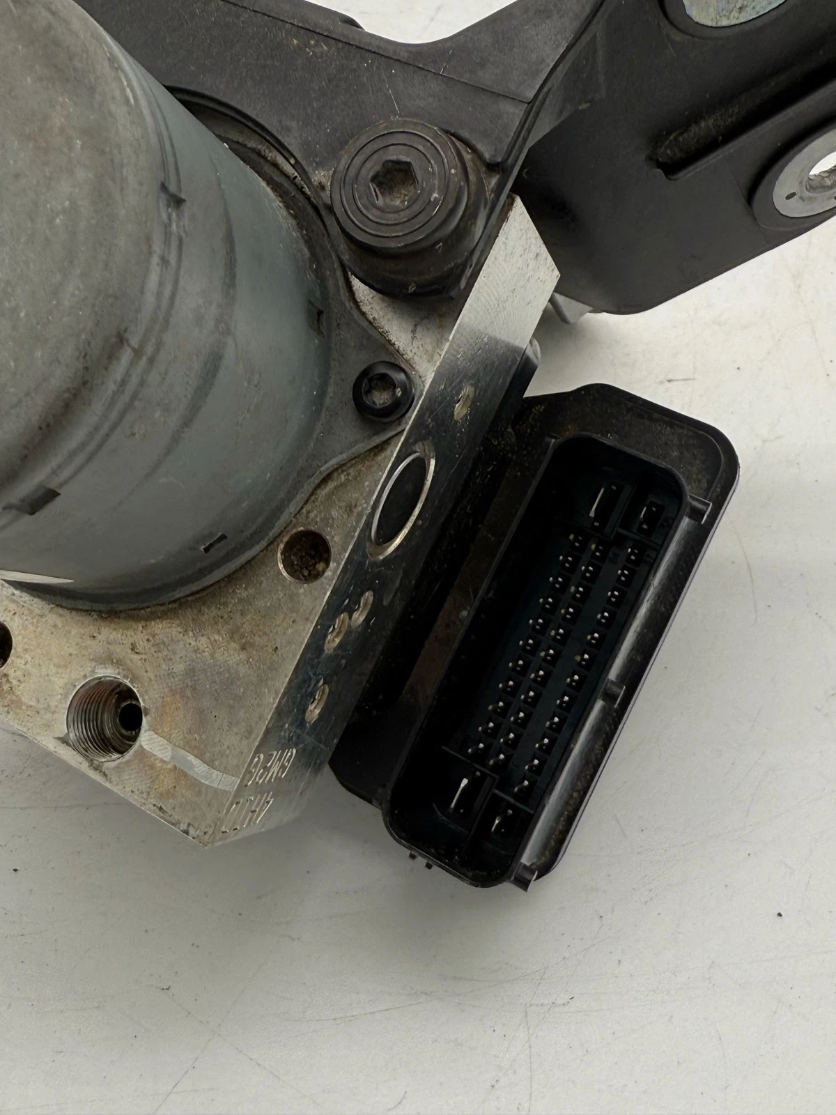 2017-2019 CHEVY SONIC ABS ANTI LOCK BRAKE ASSEMBLY ABS OEM 42573471 - Image 11