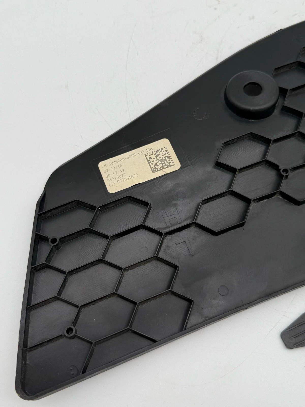 2012-2018 CHEVROLET SONIC LEFT LH CONSOLE PANEL 5046688 OEM - Image 7