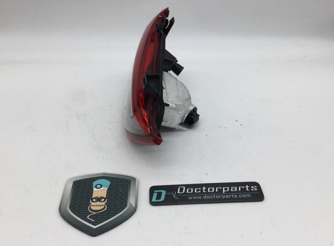 2014 - 2016 MAZDA 6 REAR LEFT DRIVER SIDE INNER TAIL LIGHT BRAKE STOP LAMP OEM - Image 2