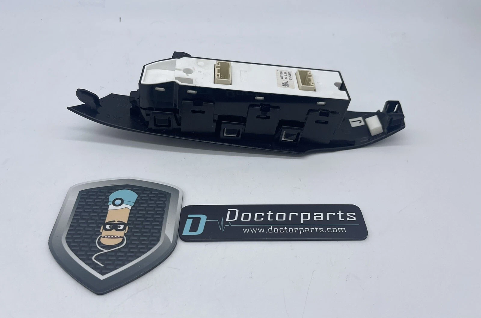 2013-2017 MAZDA 6 OEM LEFT FRONT DOOR MASTER WINDOW CONTROL SWITCH TRIM - Image 4
