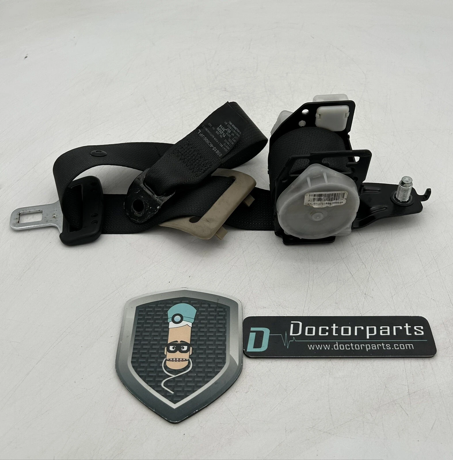 2012-2015 Kia Optima Rear Left Side Outer Seat Belt Retractor 89810-4C000-UP OEM