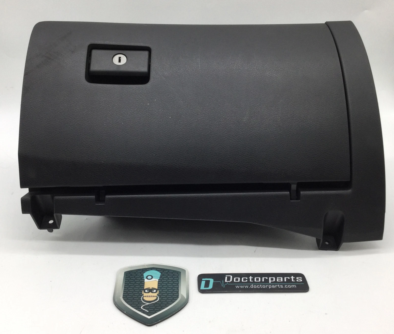 2019-2021 NISSAN ALTIMA LOWER GLOVE BOX STORAGE COMPARTMENT 681026CA0A OEM