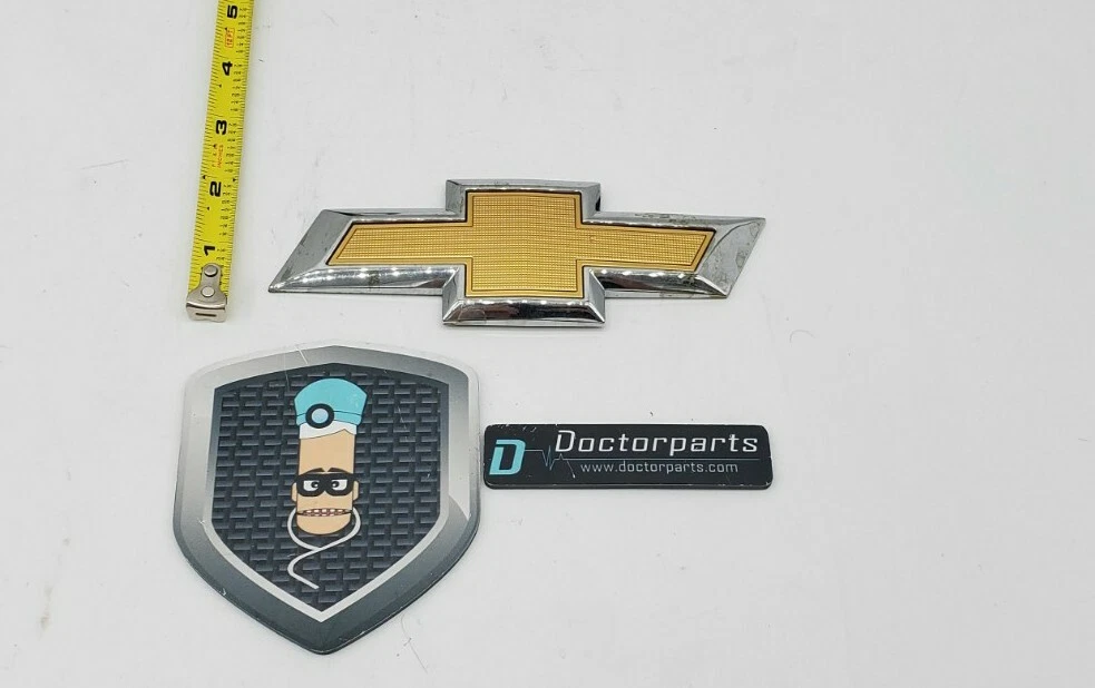 OEM 2016 2017 2018 2019 2020 Chevrolet Malibu Rear / Trunk Bowtie Emblem - Image 4