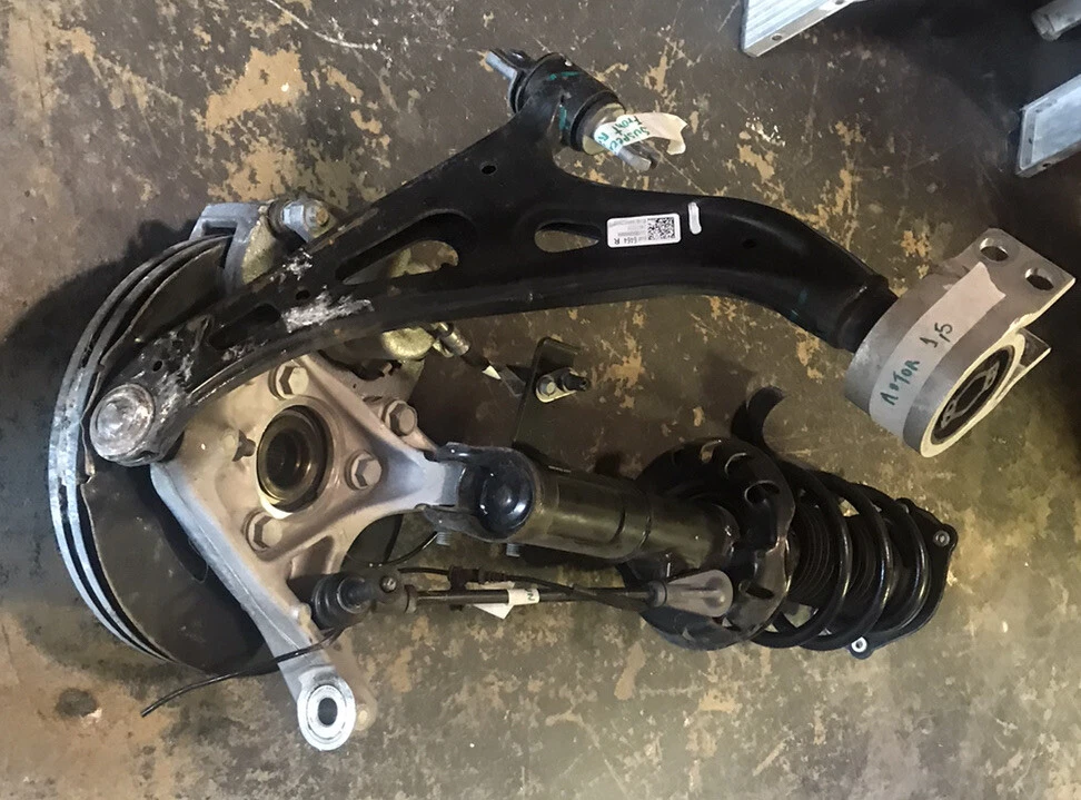 2018-2019 CHEVROLET EQUINOX FRONT RIGHT SUSPENSION USED OEM LOCAL PICKUP - Image 4