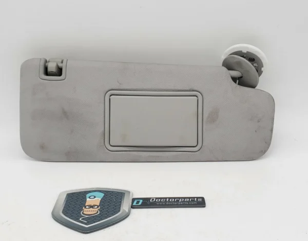 2016-2019 Chevrolet Malibu Passenger Right Sun Visor Sunvisor 4543