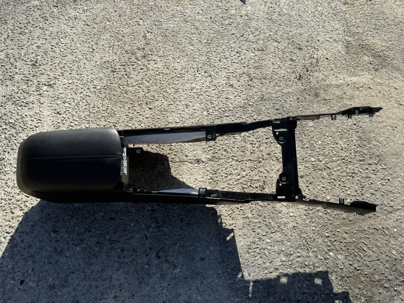 2015-2020 Ford Mustang Coupe Front Center Console OEM GR3B 63045A06 BH3ZHE - Image 7