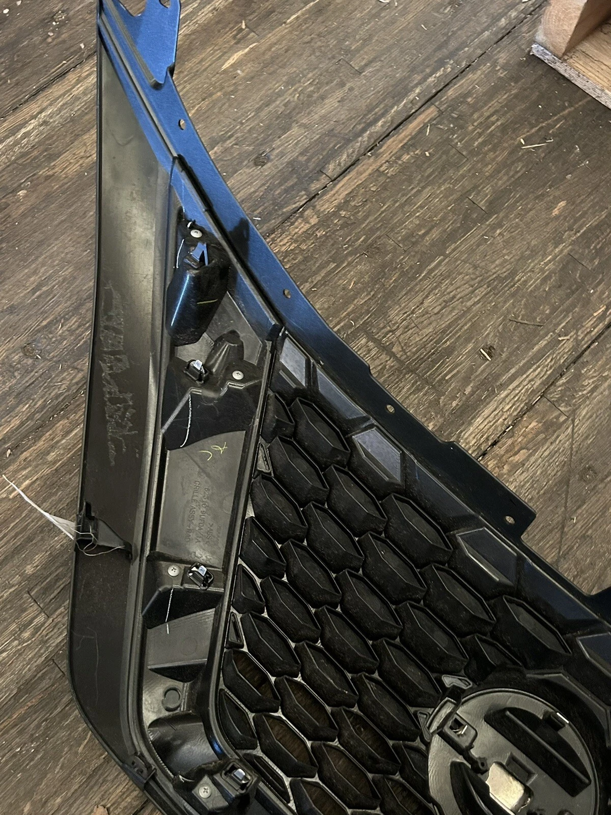 2019 - 2024 NISSAN MURANO FRONT BUMPER GRILLE COVER PANEL OEM 623109UF0A - Image 9