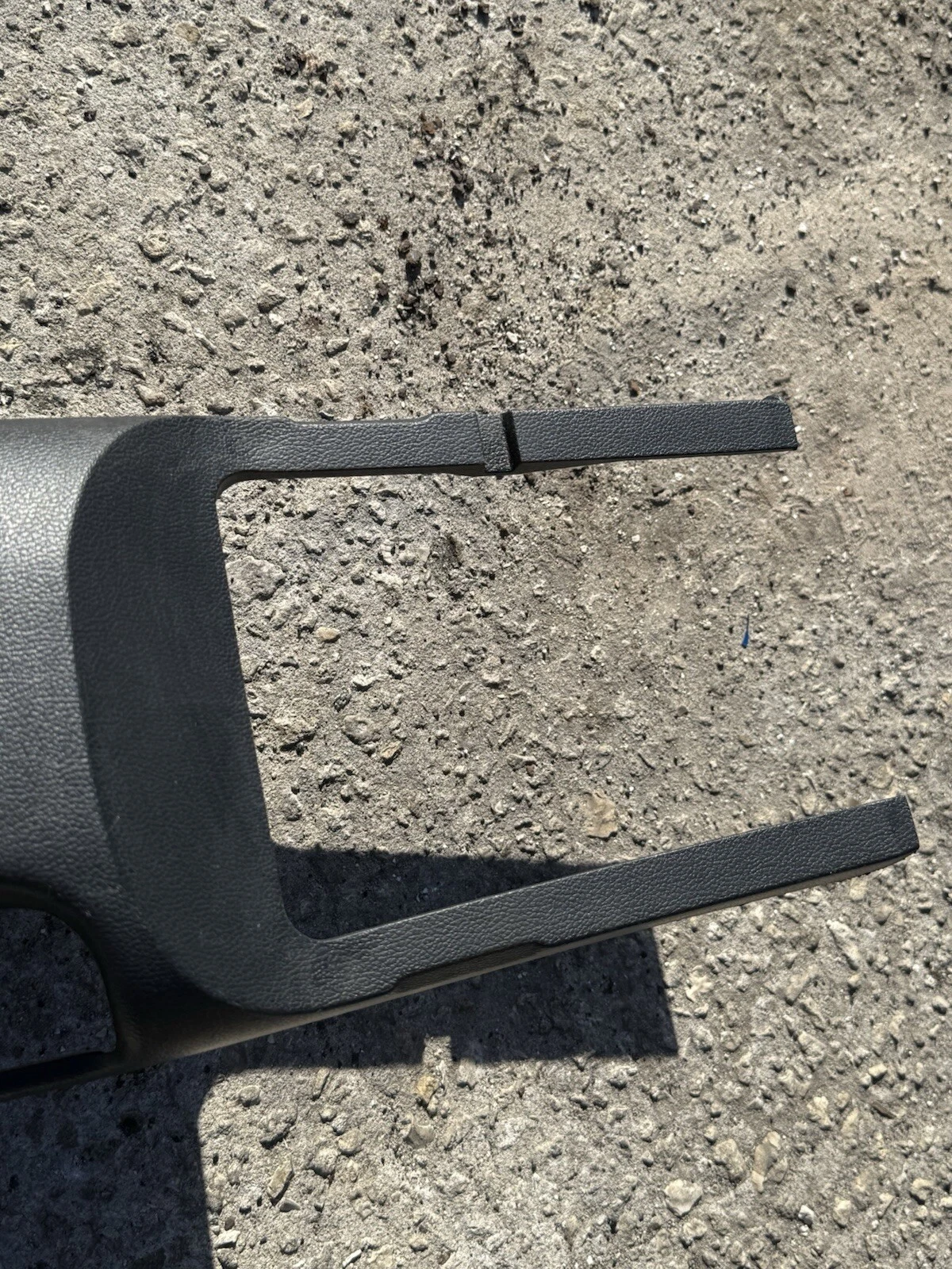 FORD MUSTANG CONSOLE TOP FINISH PANEL COVER TRIM BEZEL OEM 2015 - 2017 - Image 8