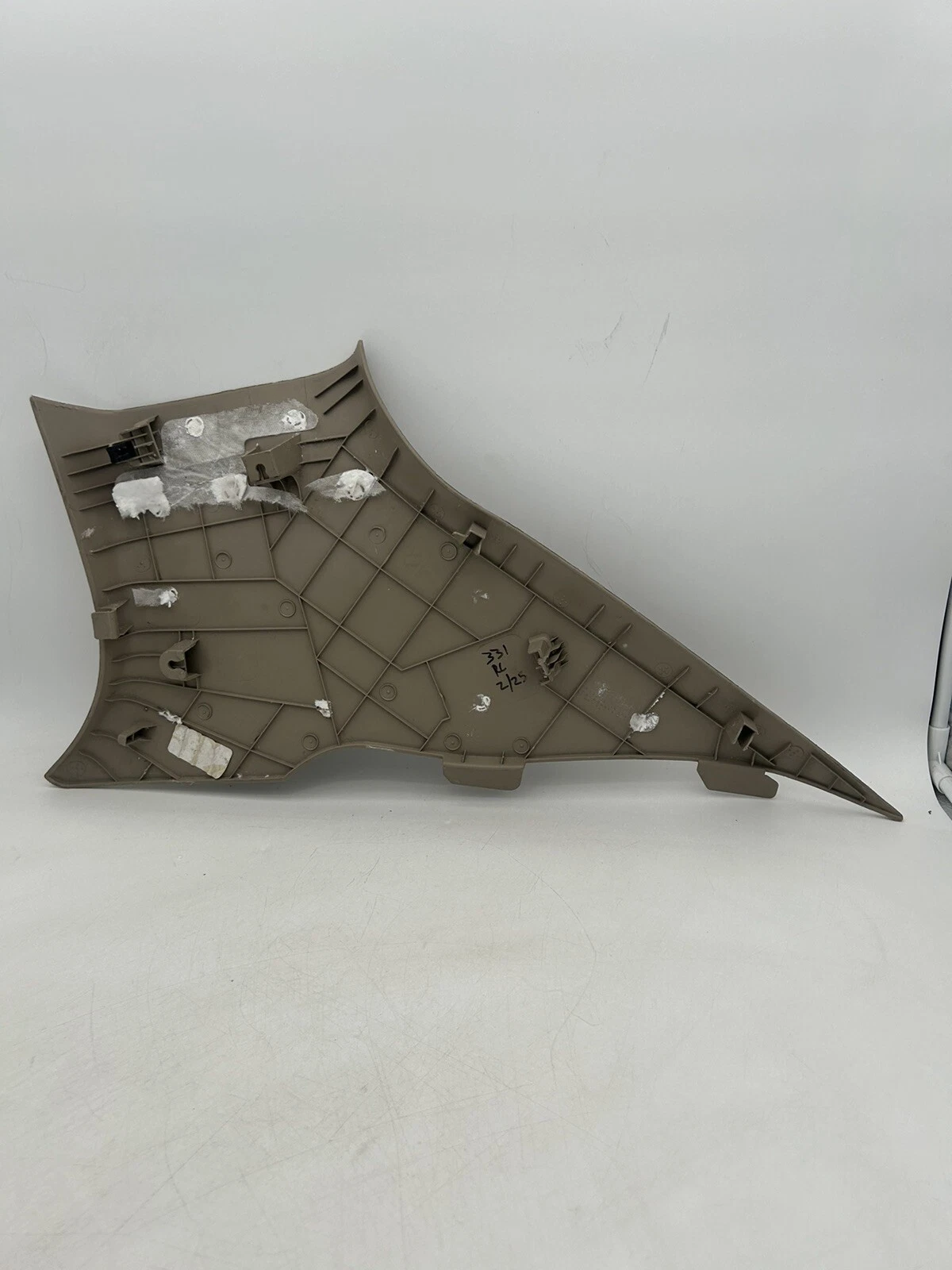 2011 2013 KIA OPTIMA SX REAR LEFT UPPER C PILLAR COVER TRIM OEM ⭐️⭐️⭐️ - Image 3