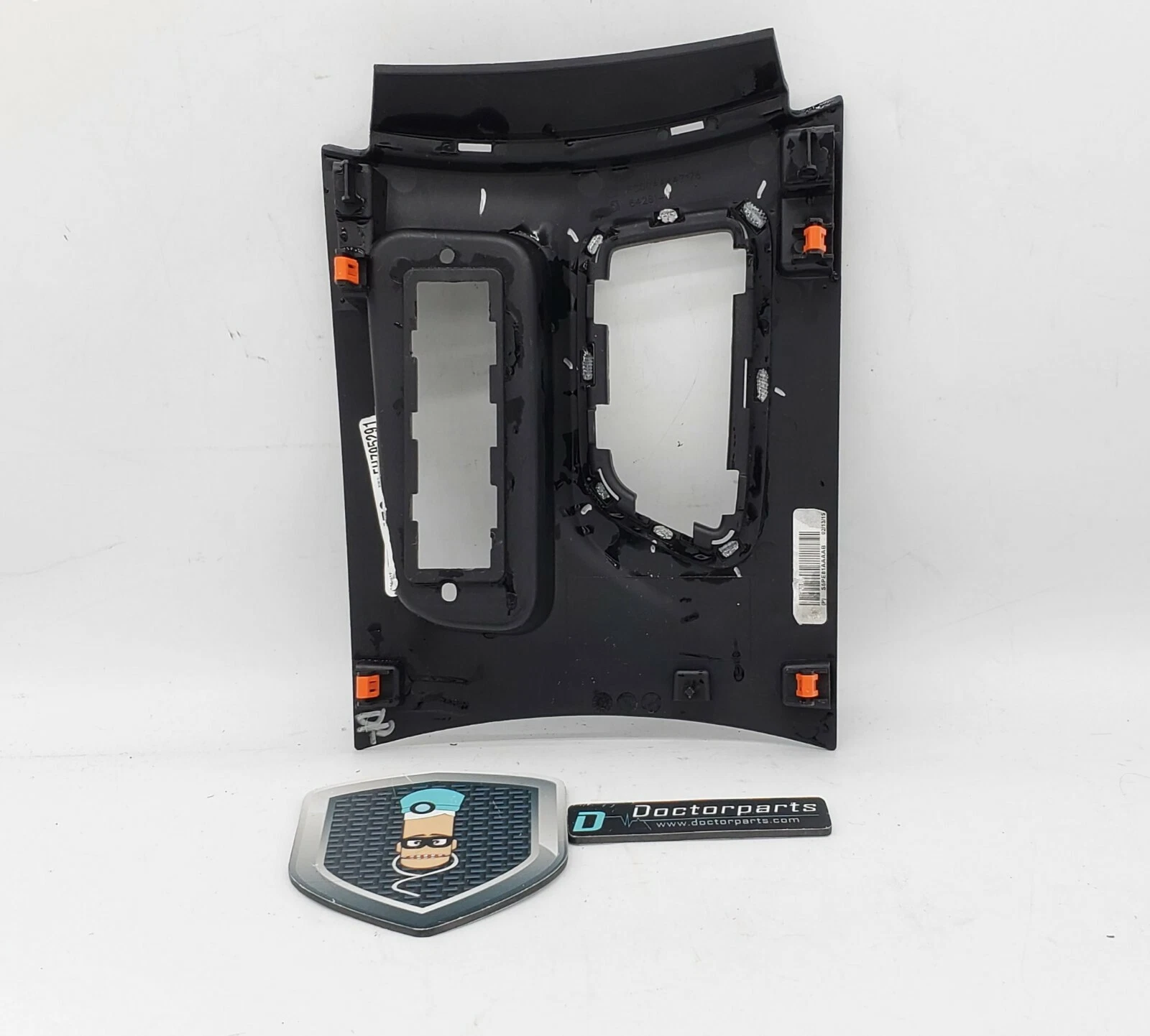Auto Trans Shift Bezel 5PE81AAAAB fits 2015 Dodge Charger USED - Image 2