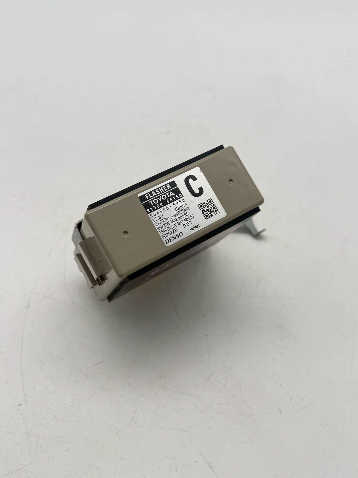 2010-2019 TOYOTA 4RUNNER TURN SIGNAL FLASHER MODULE P/N 81980-60160 - Image 6