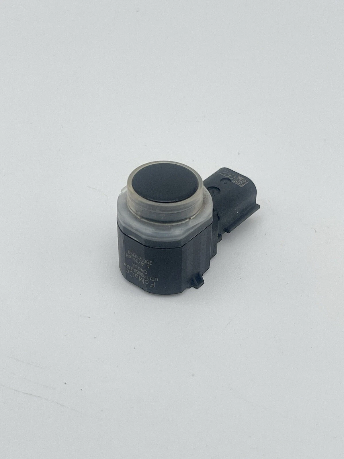 2018-2020 Ford Mustang rear bumper parking sensor GT4T-15K859-A1AW GENUINE FORD - Image 3