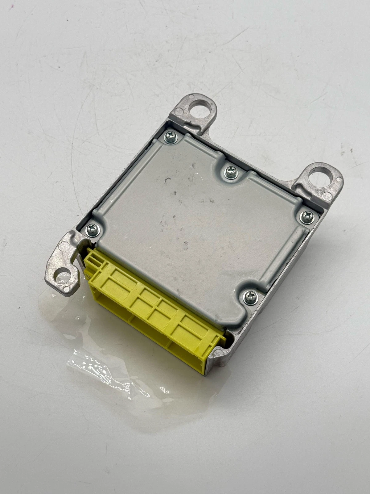 TOYOTA 4RUNNER RESTRAINT DIAGNOSTIC COMPUTER MODULE SRS UNIT OEM 2016 - 2019 - Image 7