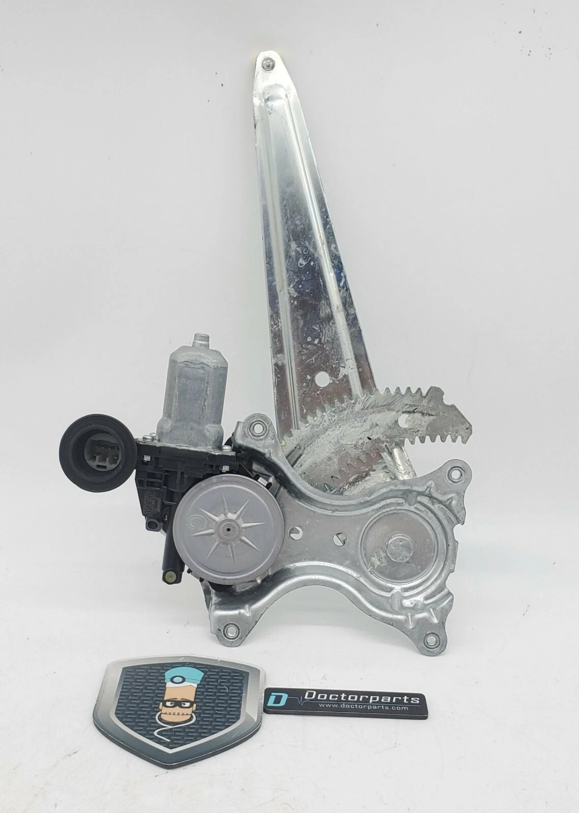 ✅ 2014-2019 Toyota Corolla right front window regulator Motor 6980102300