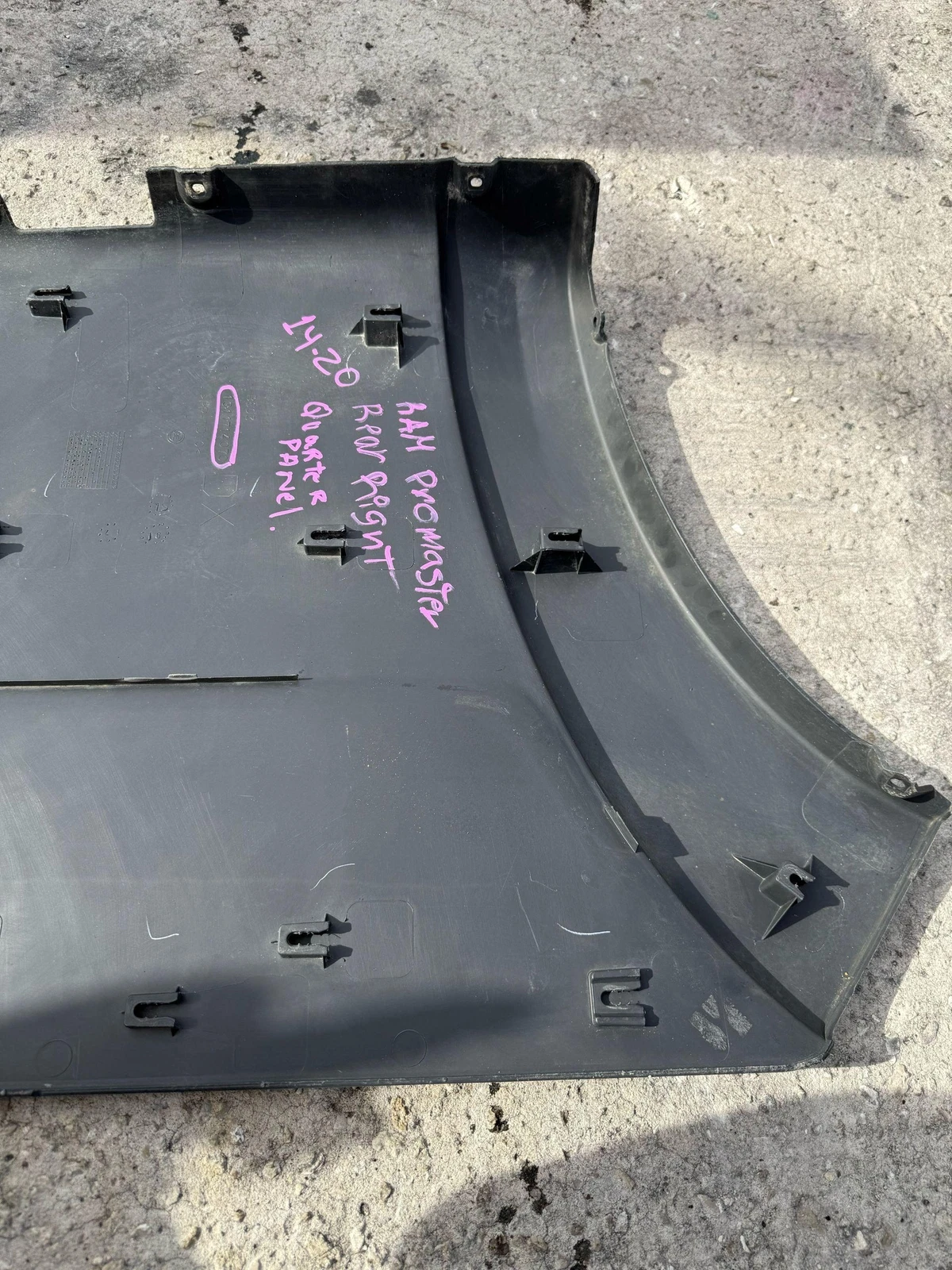 2014-2021 Dodge RAM ProMaster 2500 Rear Right Fender Quarter Panel Molding - Image 3