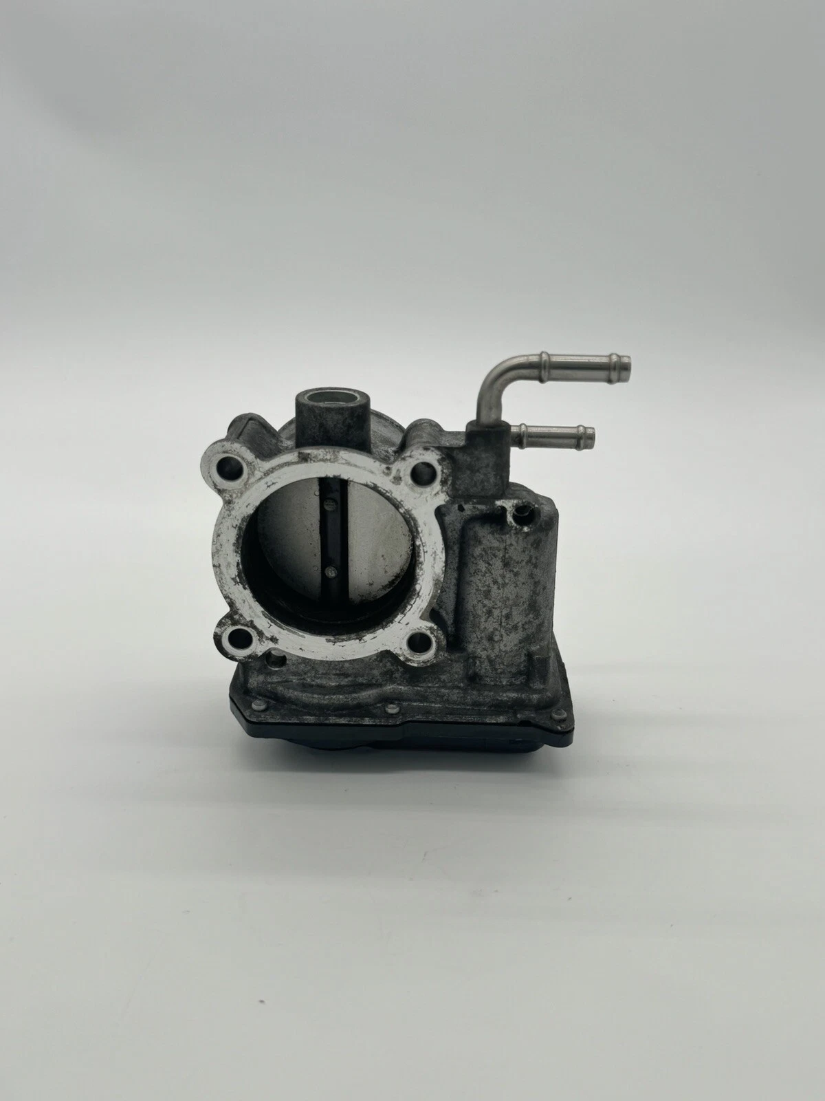 2013-2014 Scion XD 2.0L Throttle Body Valve 2203037040 OEM - Image 2