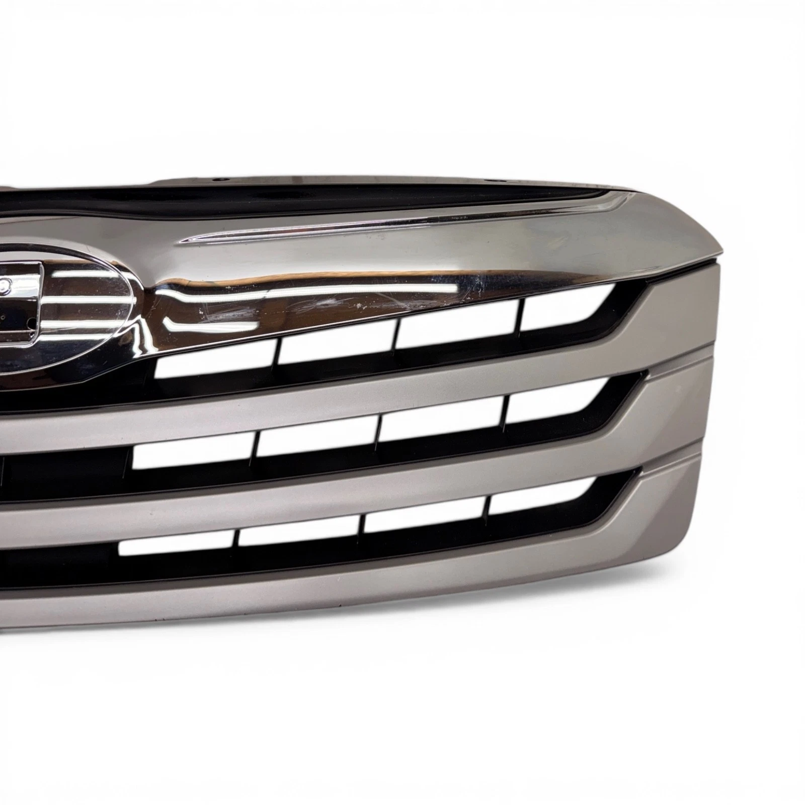 2010-2012 Subaru Outback Front Bumper Upper Grille Assembly OEM, 91121AJ04B - Image 7