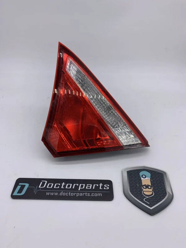 2016 Toyota Camry REAR RIGHT Tail Light Lamp TailLight TailLamp brake 945 235 LH