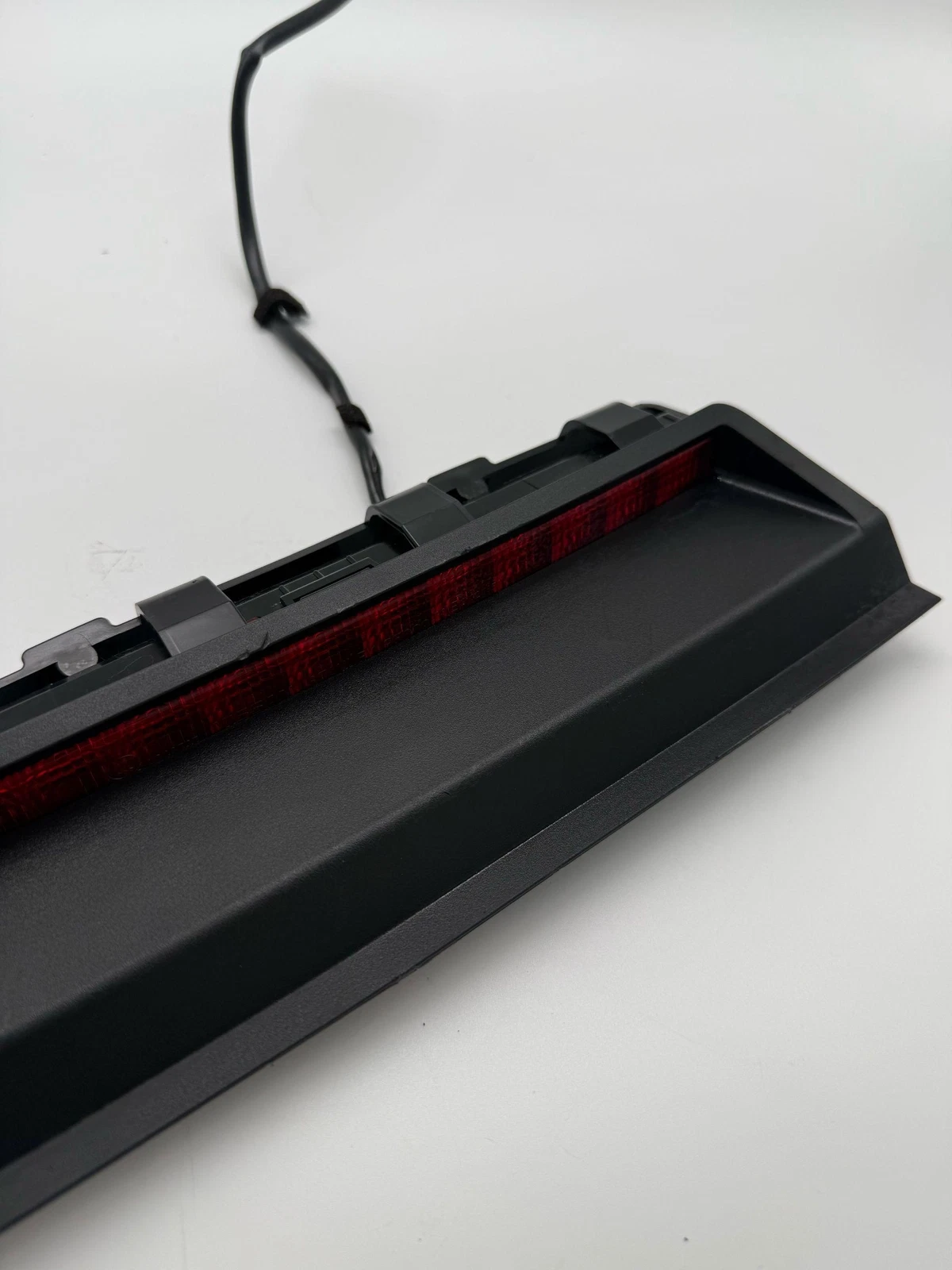 2010-2013 INFINITI G35 G37 SEDAN THIRD 3RD REAR BRAKE STOP LIGHT 26598 JK000 - Image 9