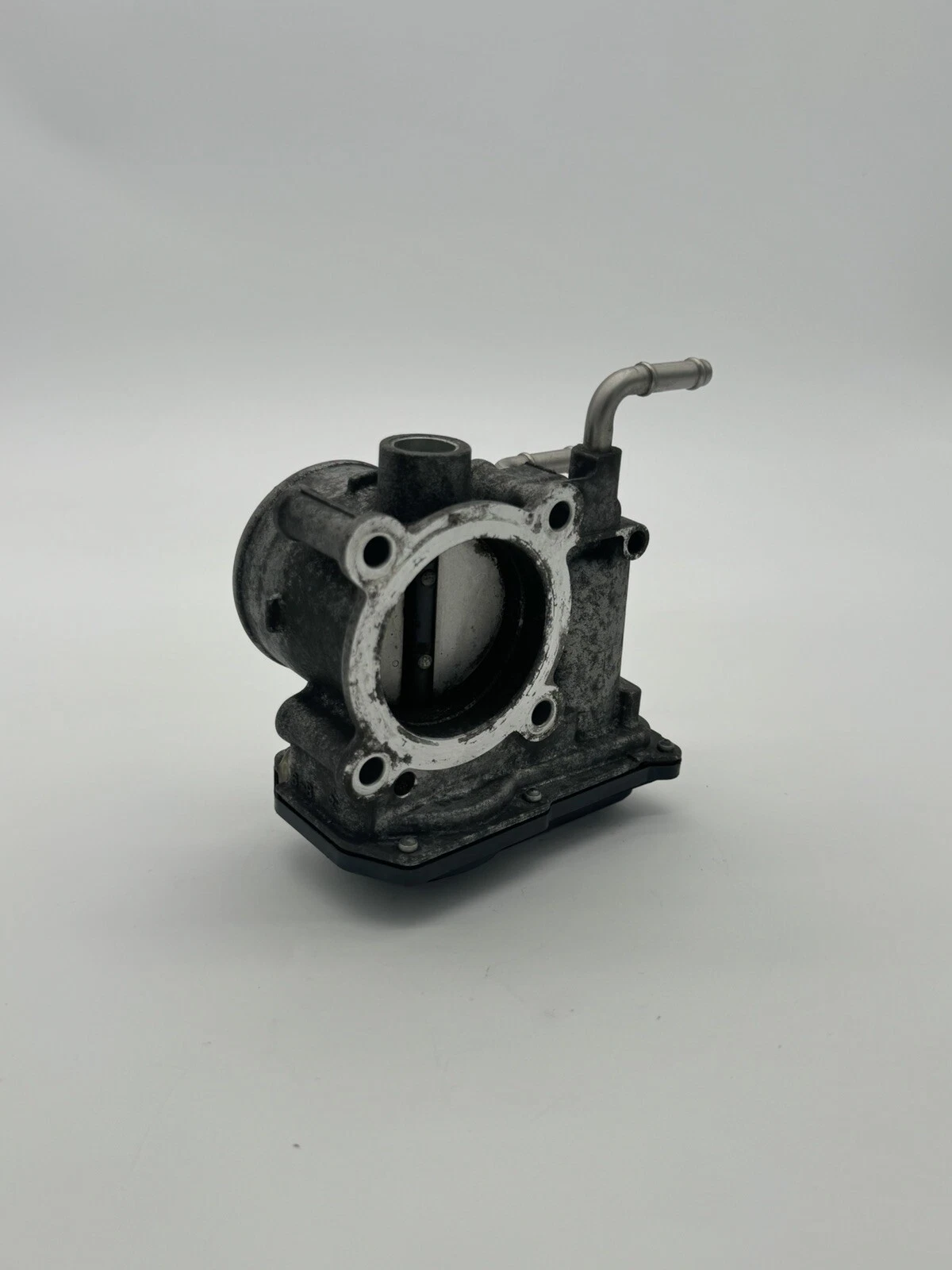 2013-2014 Scion XD 2.0L Throttle Body Valve 2203037040 OEM - Image 7