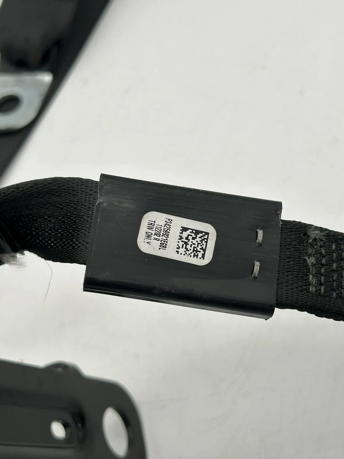 2018-2021 DODGE RAM 1500 REAR CENTER SEAT BELT RETRACTOR P7AX82TX7AB - Image 8