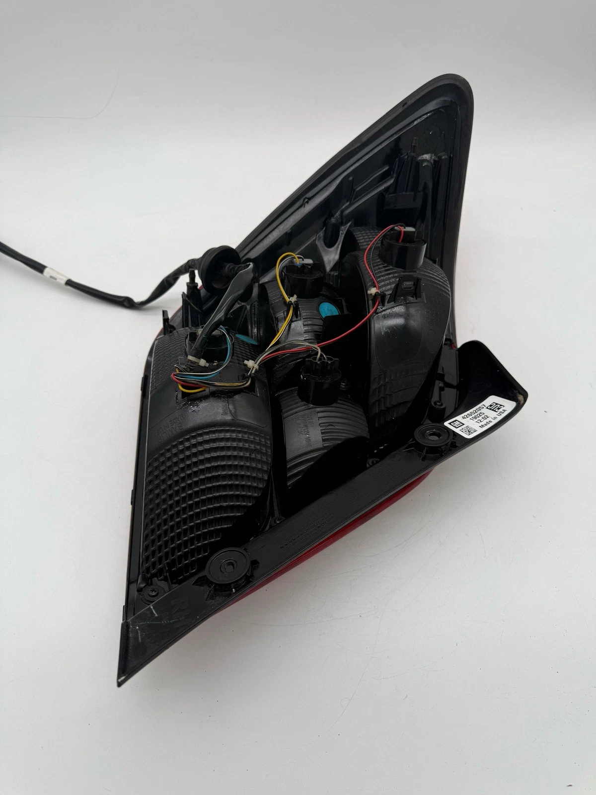 2017-2020 Chevrolet Sonic Right Side LED Tail Light Assembly Sedan 42652057 - Image 12