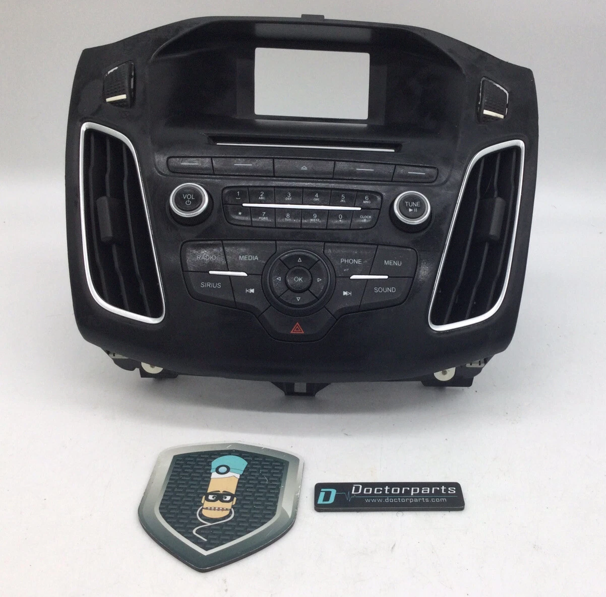 2015-2018 FORD FOCUS RADIO CONTROL # F1ET18K811KD USED OEM