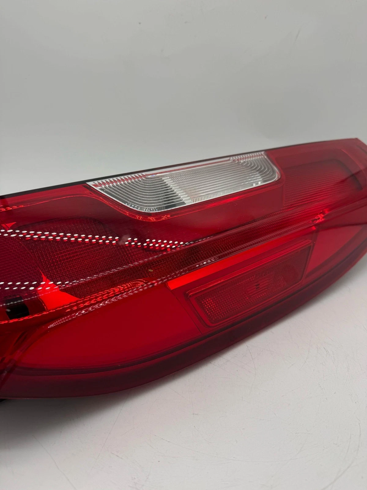 RH 2015-2020 Dodge Promaster City Right Passenger Side Tail Light Lamp 52043139 - Image 5